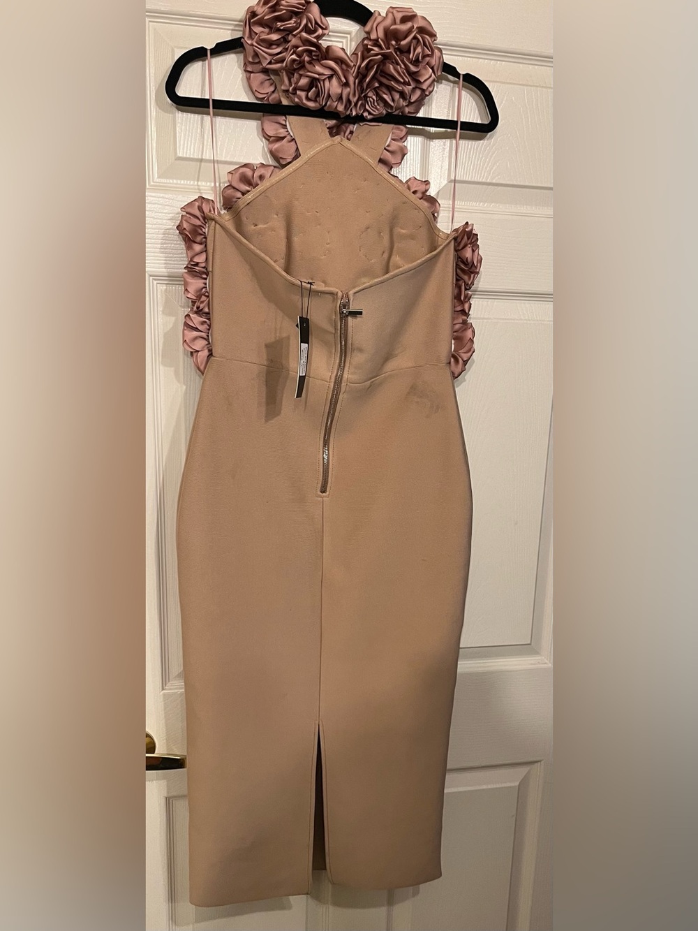 Blush Rose-Embellished Halter Midi Dress - Picture 4 of 4